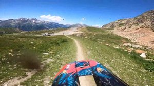MEGAVALANCHE 2021 - TOP 10 - QUALIFY