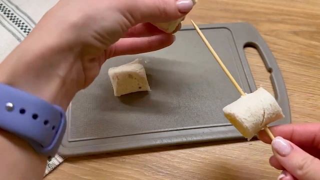 МИНУТНАЯ ВКУСНОТА на завтрак из самых простых продуктов! Трубочки с сыром на завтрак! смотреть онлайн