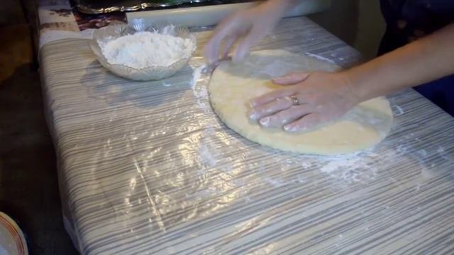 ВКУСНЫЙ,РУМЯНЫЙ,ПЫШНЫЙ,ХВОРОСТ НА КЕФИРЕ!!!ДЕЛЮСЬ С ВАМИ СВОИМ РЕЦЕПТОМ ИЗ СТАРОЙ ТЕТРАДКИ!!!УГОЩАЮ