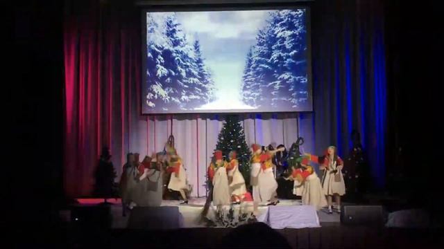 "Приключение трёх поросят" - Новогоднее представление (2018/2019 г.) смотреть онлайн