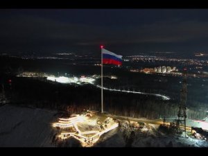 100-метровый флагшток в Красноярске