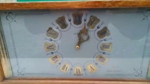 Часы весна с боем , две штуки