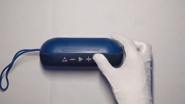 Waterproof Bluetooth Speaker Unboxing and Water Test! смотреть онлайн