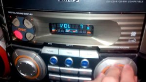 Chaine HiFi Philips Fw c355+lecteur cd TECHNICS SL-P202A