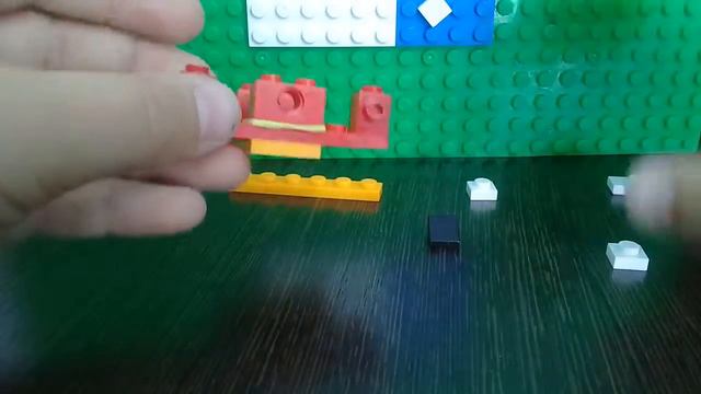 Как сделать из лего стредяющий арбалет! смотреть онлайн