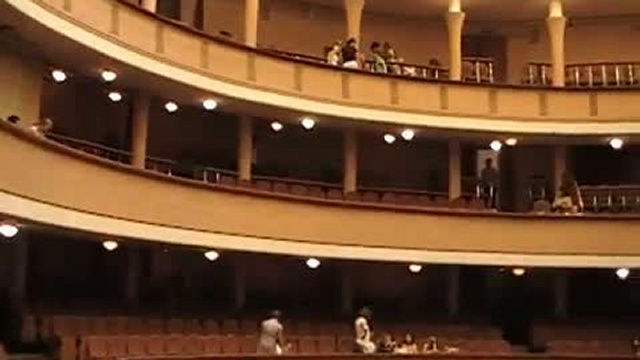 Театр им моссовета основная сцена зал