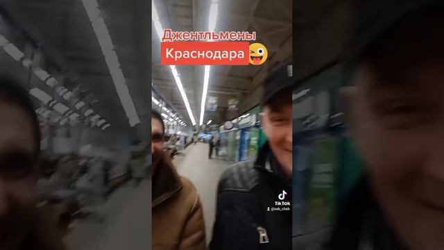 Со знаменитым блогером Олегом в Ленте. Санкт Петербург