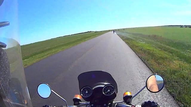 Отец и сын на мотоциклах ЯВА. Father and son on motorcycles JAWA. смотреть онлайн