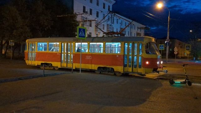 Утренняя Татра T3D 2023, улица Кольцевая, маршрут 8, г. Уфа, 5 октября 2022 г. смотреть онлайн