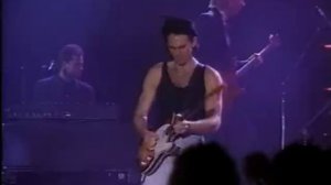 Bryan Adams - Hearts On Fire