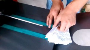 Работа фальцовщика HB382SB подачи бумаги 130 х 190 мм  поперечная фальцовка