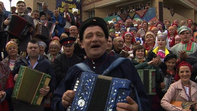 Играй, гармонь! | Иван Киселёв (Калужская область) | Чубчик кучерявый смотреть онлайн