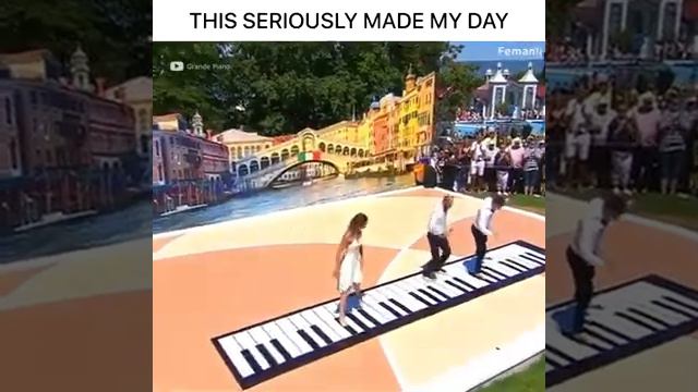 Танцы на пианино смотреть онлайн