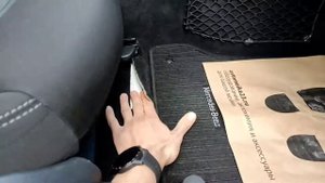 Где находится VIN номер Мерседес С- класс  W205