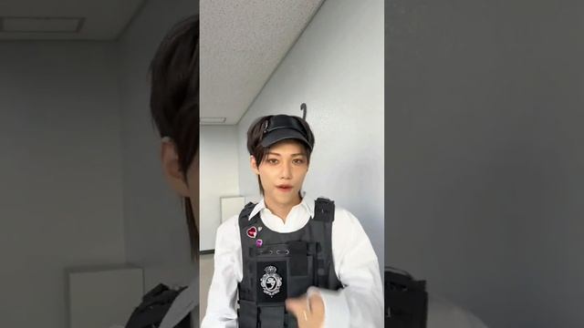 Stray Kids смотреть онлайн