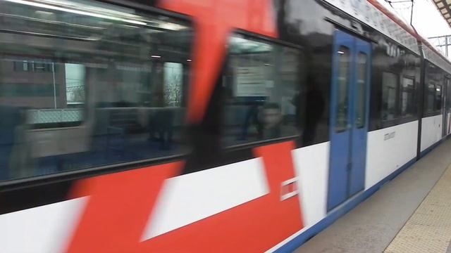 Электропоезд ЭГ2ТВ-012 "Иволга 1.5" с сообщением "Подольск - Нахабино"