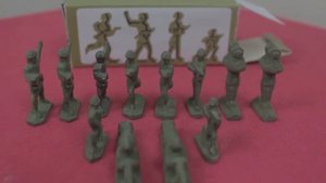 ЗАБЫТЫЕ АВТО ИГРУШКИ И ВОЕННАЯ ТЕХНИКА СССР. Большой набор солдатиков. Тульский патронный завод.