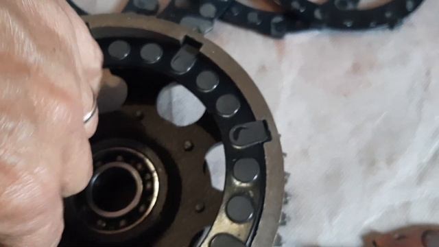 Диски сцепления Иж Планета VS Иж Юпитер. Современное качество и качество времён СССР. смотреть онлайн