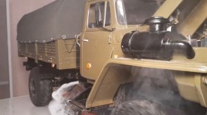 Звук двигателя Ямз-238 + дым машина на модели Урал 43206