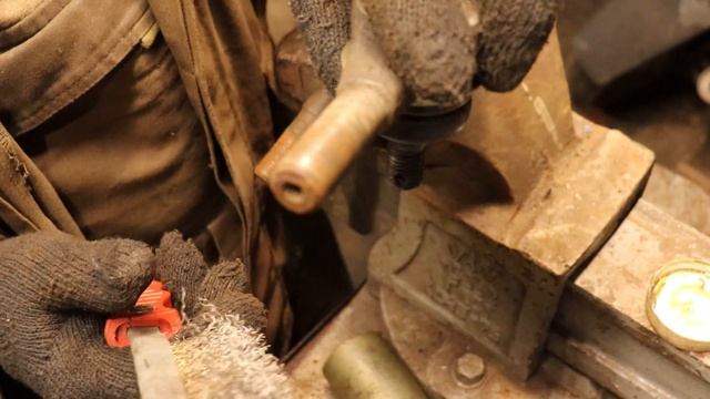 Сход развал на ниве и реставрация наконечников . Один день в гараже смотреть онлайн