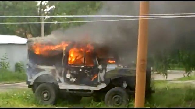 Хорошо горит ГАЗ 69 смотреть онлайн