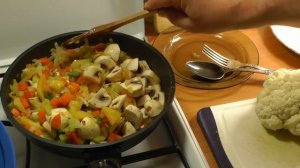 Суп из плавленных сырков и цветной капусты | Просто и вкусно!