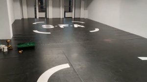 Натяжка тента в спортивном зале ,Спортивный зал из тента монтаж, спортивное покрытие из пвх ,тента.
