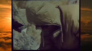 ПОЧЕМУ АЛЬПИНИСТОВ ОСТАВЛЯЮТ В ГОРАХ? Пик Победы 1960