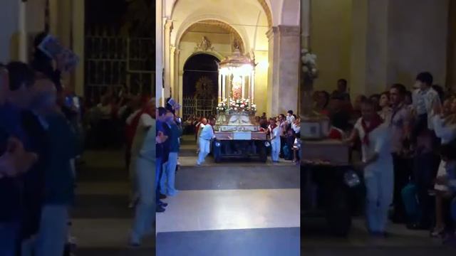 San Sebastiano ad Avola-processione simulacro in chiesa Madre/San Sebastiano