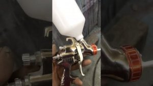 Работаем краскопульт джета про дверь в гараже