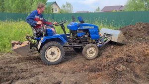 Самодельный погрузчик с большим ковшом на базе трактора Русич Т12, Чувашпиллер