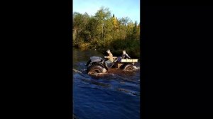 Вологодский каракат, плывем через речку