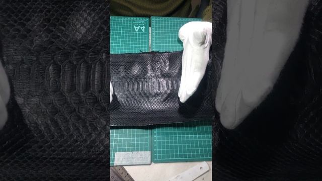 Ремень из средней части кожи питона"ножки" секрет цены, ИНГУШЕТИЯ кожа смотреть онлайн