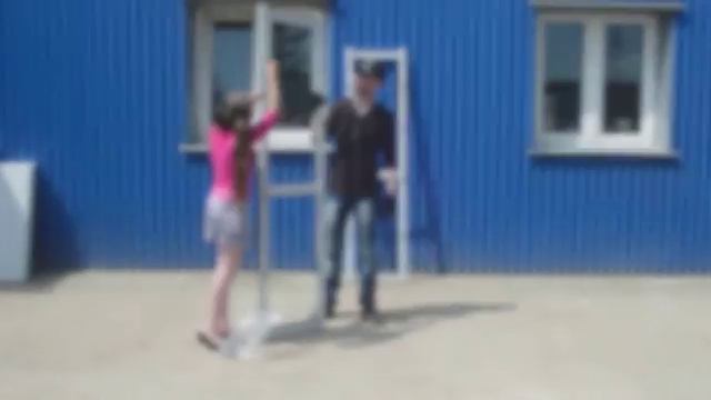Стеллажи полочные на зацепах