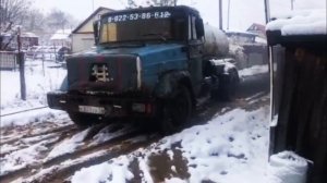 Полицейские ГИБДД Переволоцкого района помогли водителю грузового автомобиля