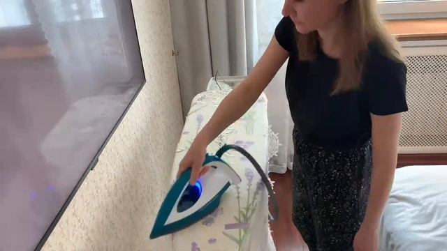 Мою окна к весне. Глажу (утюжу) и вешаю тюль. Мотивация на уборку. смотреть онлайн