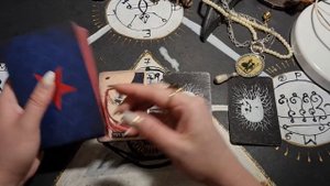 ЛЮБИТ ИЛИ НЕТ? гадание на Таро