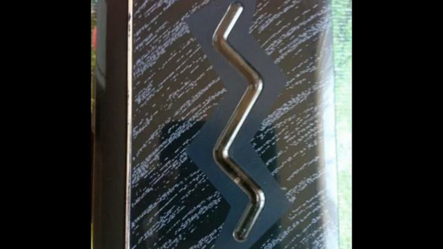 ЧЕЛОВЕК ПОЁТ РАЗНЫМИ ГОЛОСАМИ.ТРАНСФОРМЕР SNOB - НАРЕЗКА ТРЕКОВ.