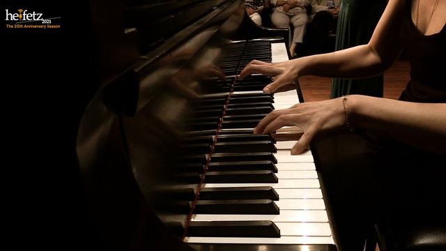 Grieg: Violin Sonata No. 3 in C minor, Op. 45: II. & III.  | Angela Chan, violin; Miki Aoki, piano смотреть онлайн