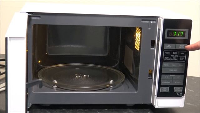 Sharp R272 Solo Microwave Demonstration and Explanation смотреть онлайн