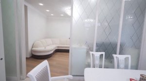 Зачем раздвижная дверь на кухне?/ Зонирование кухни  / Зонирование кухни гостиной / Стеклянная двер