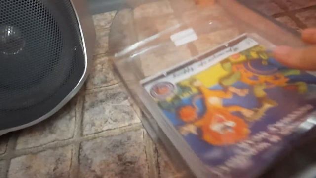 ОГО!!! НАШЁЛ СТАРЫЕ CD DVD ДИСКИ ВСТАВЛЯЮ В МАГНИТОФОН смотреть онлайн