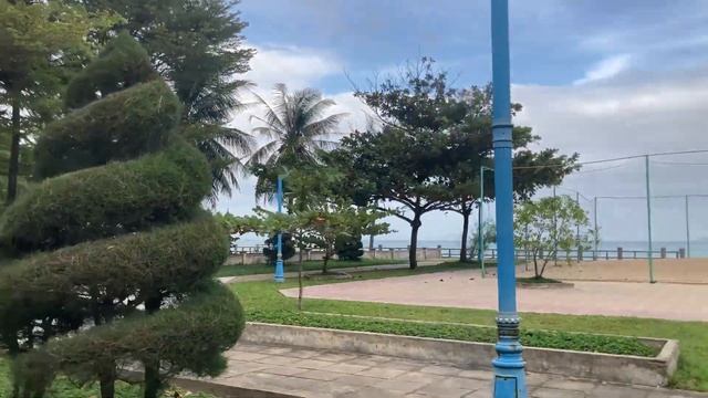 Вьетнам. Прогулка по набережной. Башня Лотос. Парк Александра Йерсина. Vietnam . Vlog 5