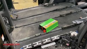 Установка инвертора и электрических розеток 220V в автомобиль