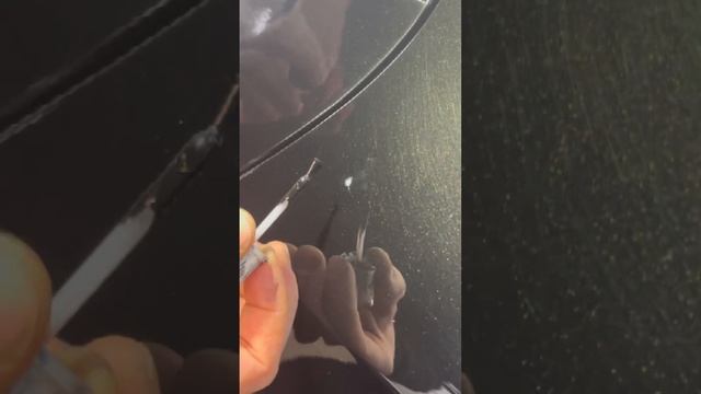 Подкраска сколов на автомобиле. Решение проблемы без покраски!