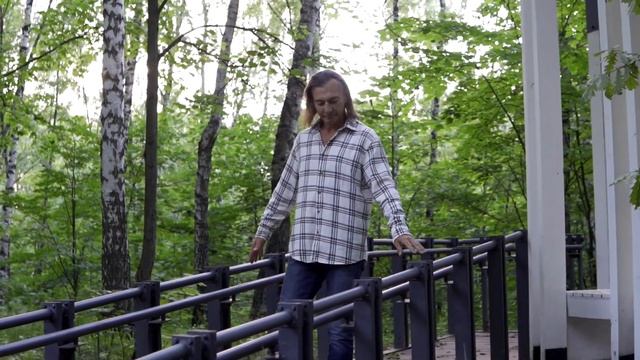 Поэт Сергей Данилов - Осень нелюбви смотреть онлайн