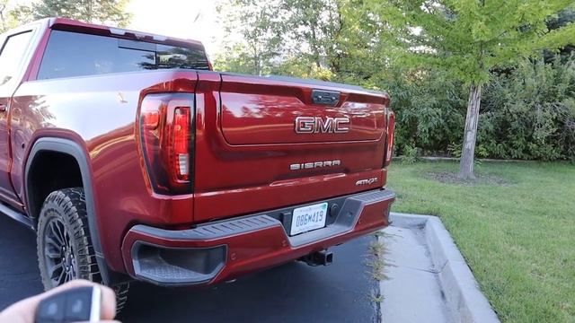 5 THINGS I LOVE and HATE about the 2022 GMC SIERRA AT4X! смотреть онлайн