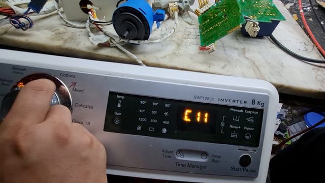 Cách tét lỗi và xóa lỗi máy giặt electrolux  inverter model :12832 ( bo mạch toản tài bn) смотреть онлайн