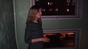 Матушка возьмёт ведро, молча принесёт воды ...