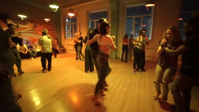 Olga Kryachko and Aleksandr Sychev Kizomba Dancing in Respublica Dance Club, Saturday 14.04.2018 смотреть онлайн
